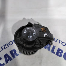 Load image into Gallery viewer, Heater Fan Volkswagen Passat / Audi A4 B6 1.9 TDI YEAR 2003 code: 740221233F (sf13p4)