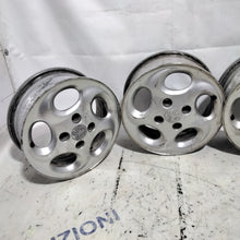 Carica l'immagine nel visualizzatore di Gallery, 4 cerchi in lega 4 fori peugeot 14 pollici