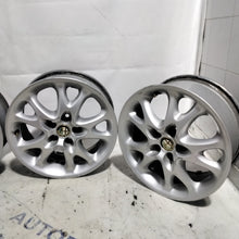 Carica l'immagine nel visualizzatore di Gallery, 4 cerchi in lega 5 fori ALFA ROMEO 15 pollici