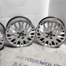 Carica l'immagine nel visualizzatore di Gallery, 4 Cerchi in lega 5 fori VOLVO v50 16 pollici