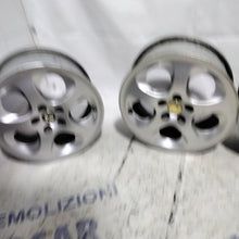 Carica l'immagine nel visualizzatore di Gallery, 4 cerchi in lega 5 fori ALFA ROMEO 15 pollici