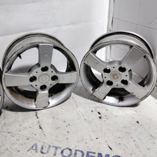 Carica l'immagine nel visualizzatore di Gallery, 4 cerchi in lega 4 fori smart forfour 15 pollici