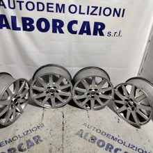 Carica l'immagine nel visualizzatore di Gallery, 4 cerchi in lega 5 fori BMW 16 pollici