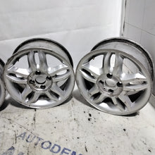 Carica l'immagine nel visualizzatore di Gallery, 4 cerchi in lega 4 fori renault 15 pollici