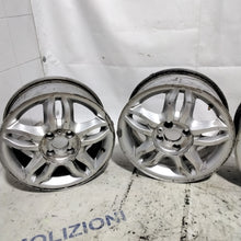 Carica l'immagine nel visualizzatore di Gallery, 4 cerchi in lega 4 fori renault 15 pollici