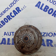Carica l'immagine nel visualizzatore di Gallery, Volano frizione ford fiesta 1.4 tdci anno 2006 codice 9669190580