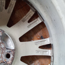 Carica l'immagine nel visualizzatore di Gallery, 4 cerchi in lega 4 fori DR 15 pollici