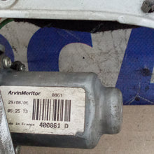 Load image into Gallery viewer, motorino alzavetri anteriore destro (completo) renault clio anno 2006 codice 400861