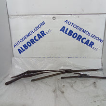 Carica l'immagine nel visualizzatore di Gallery, Spazzole tergicristalli complete ford fiesta anno 2010