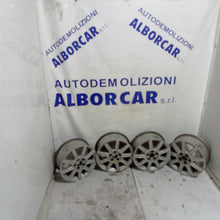 Carica l'immagine nel visualizzatore di Gallery, 4 cerchi 5 fori 16 pollici fiat croma anno 2008