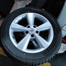 Carica l&#39;immagine nel visualizzatore di Gallery, (4) Gomme e cerchi vendibili anche separatamente, Nissan 215/60/17 fori 5
