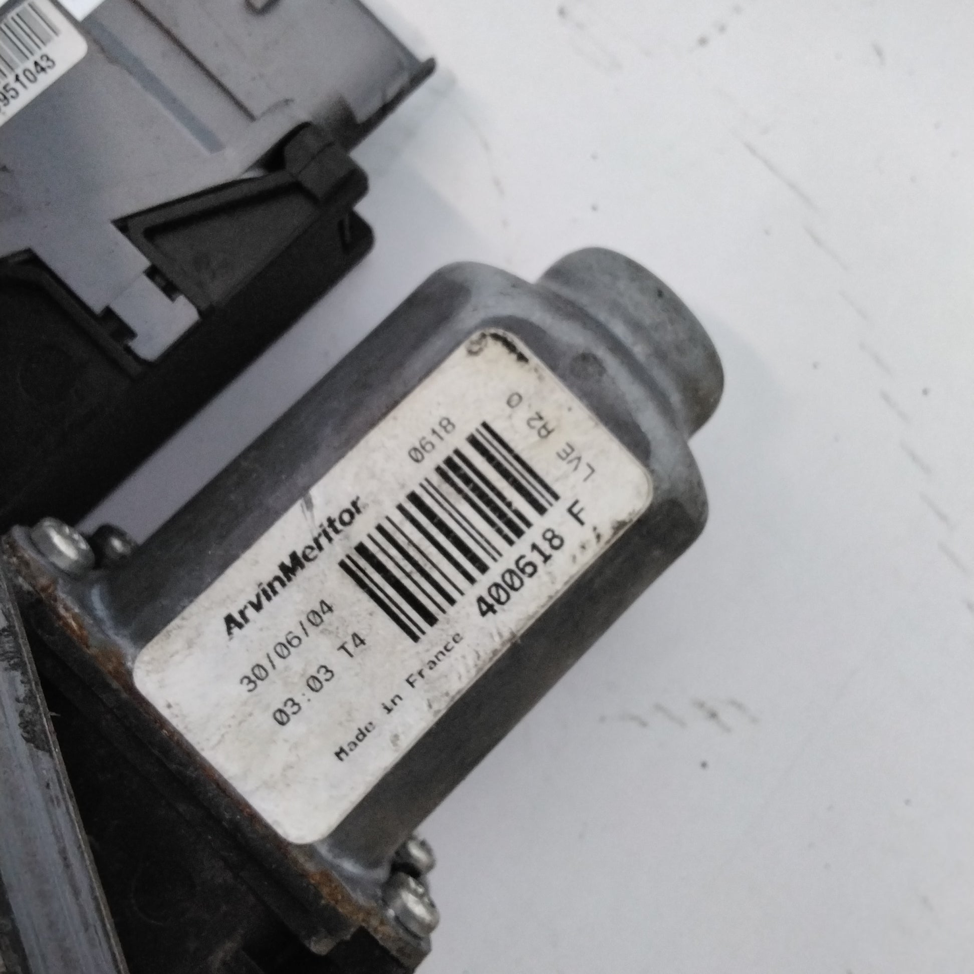 Alzavetro anteriore destro Citroen C3 2004 cod: 400618F