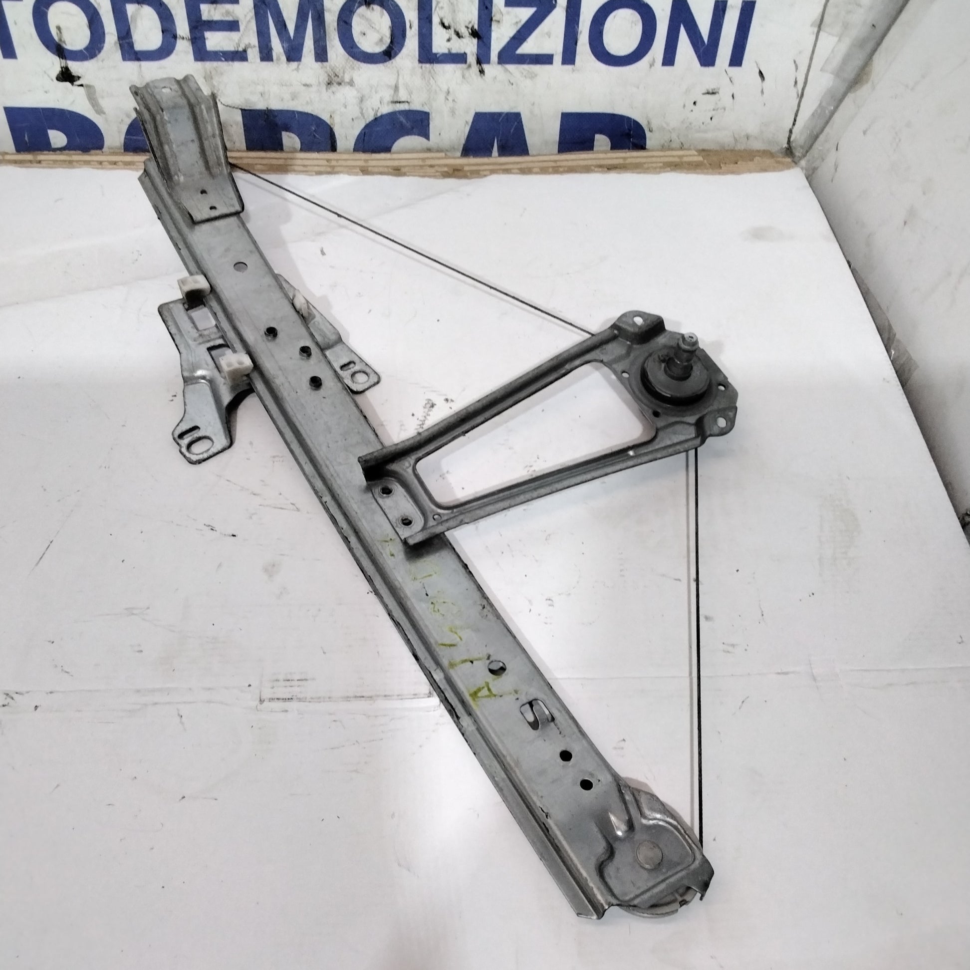 Alzavetro destro mercedes A140