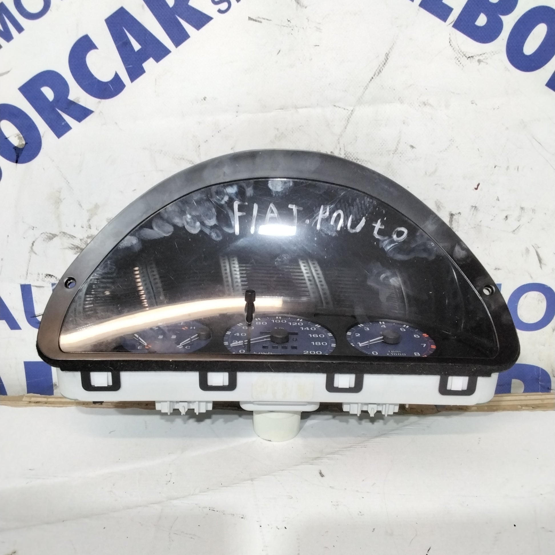 Cuadro de instrumentos/cuentakilómetros Fiat Punto berlina cod: 606219001