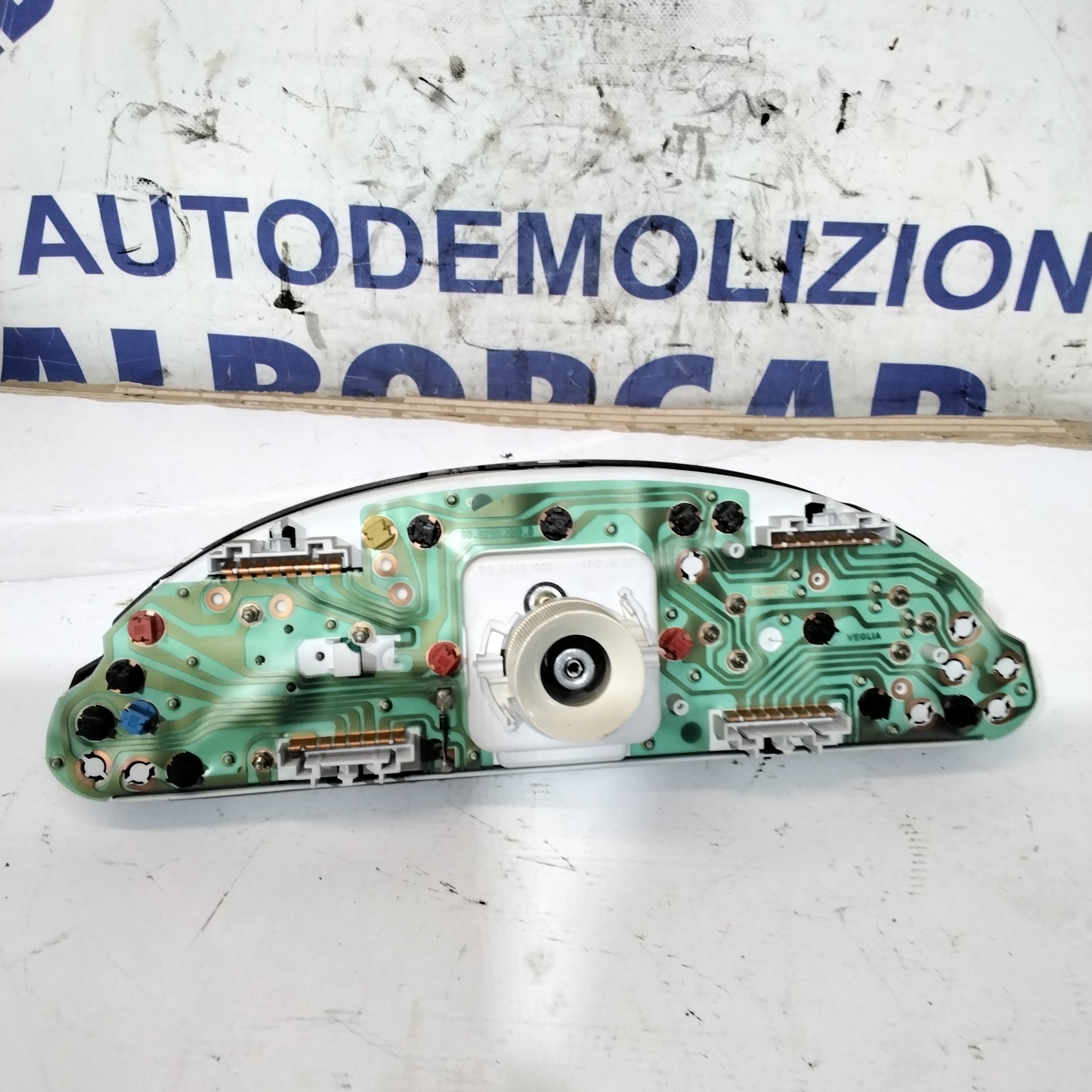 Cuadro de instrumentos/cuentakilómetros Fiat Punto berlina cod: 606219001