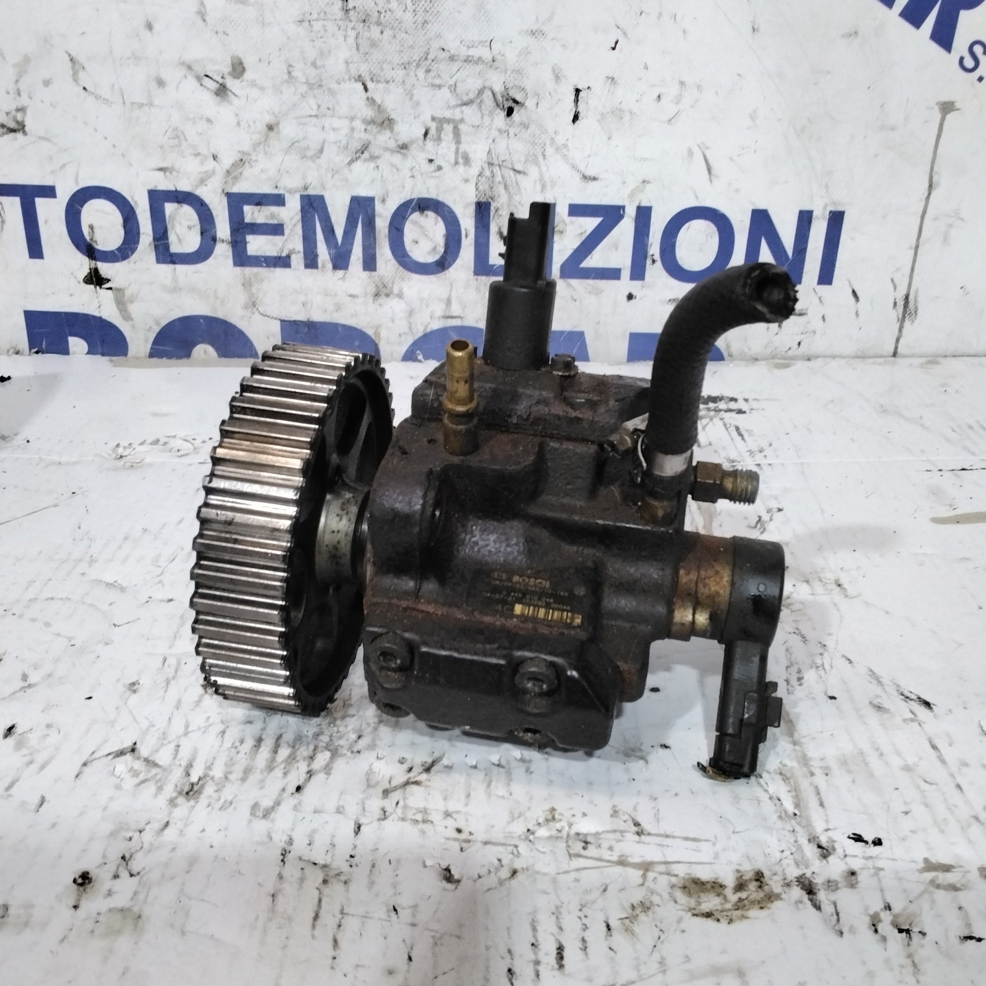 Bomba de inyección Citroën Xsara Picasso C4 cód.: 0445010046