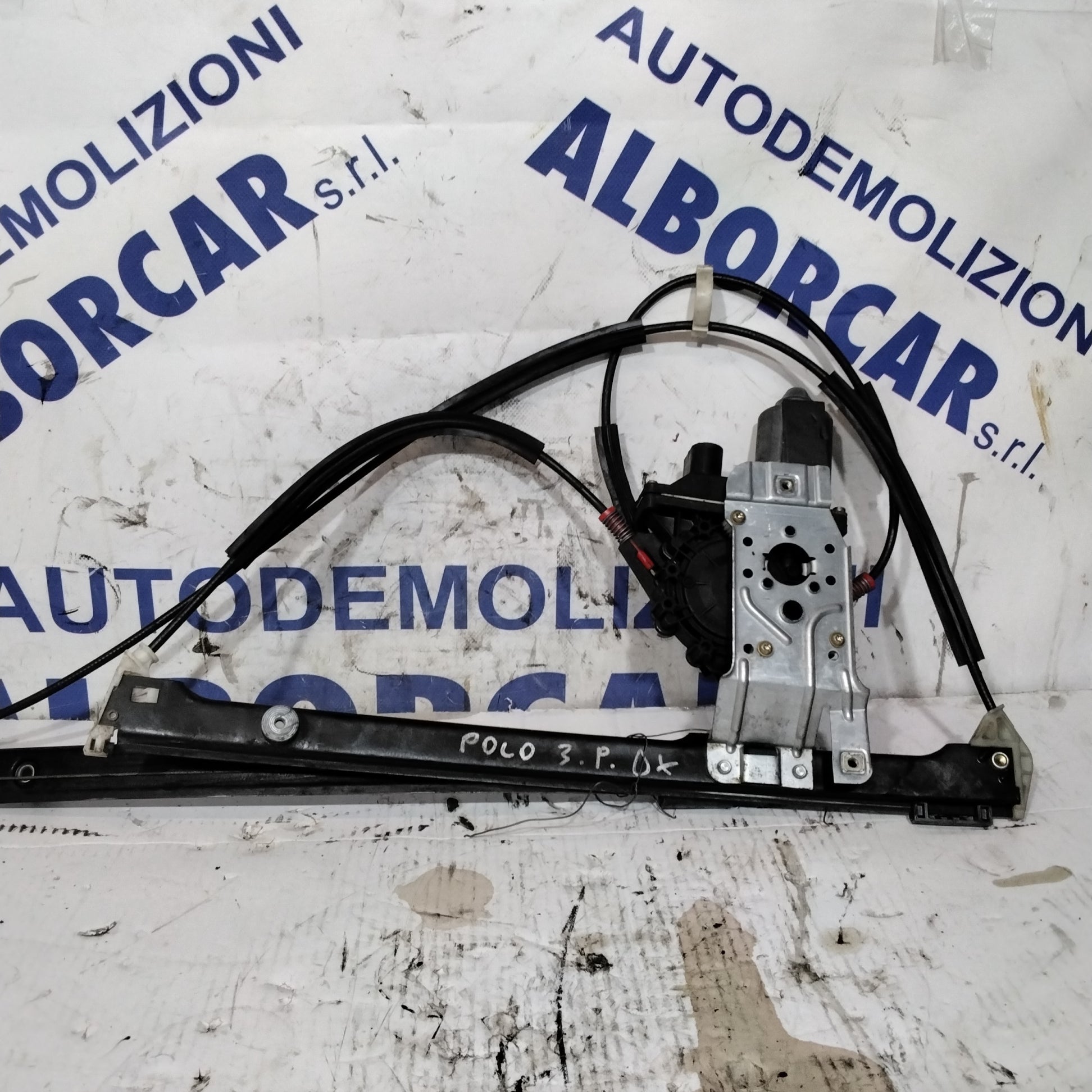 Alzavetro anteriore destro volkswagen polo 3 porte