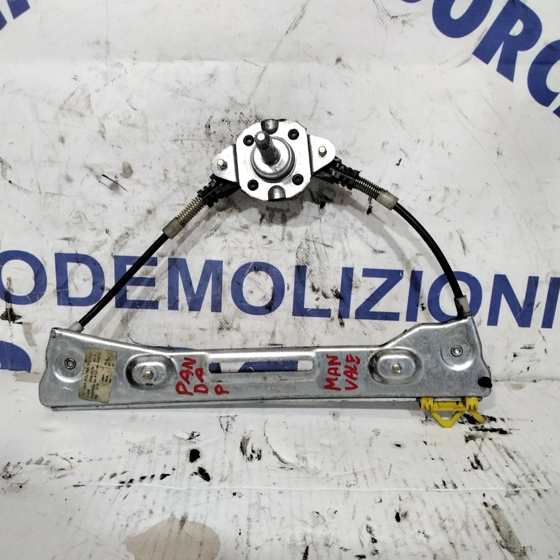 Fiat Panda rear left manual window regulator