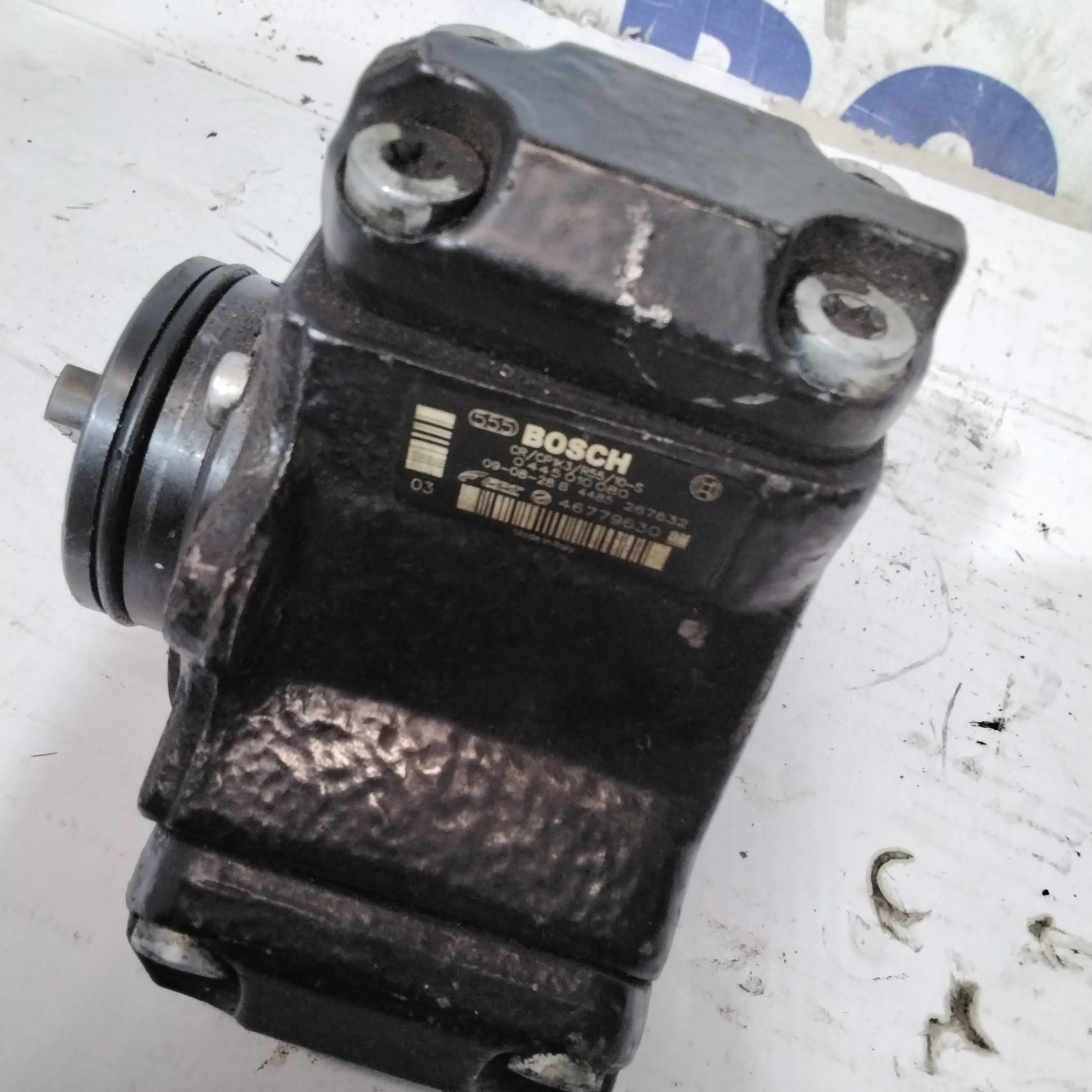 Bomba de combustible diésel/gasolina Fiat Punto 1.3 mjt cód: 46779630
