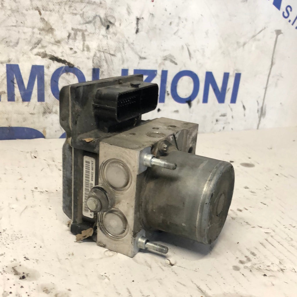 Centralina abs Opel corsa D cod: 0265230332