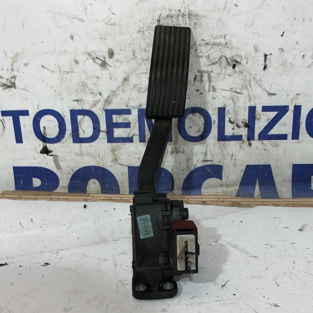Pedale accelleratore alfa Romeo 159 berlina 1 serie cod: 60695128