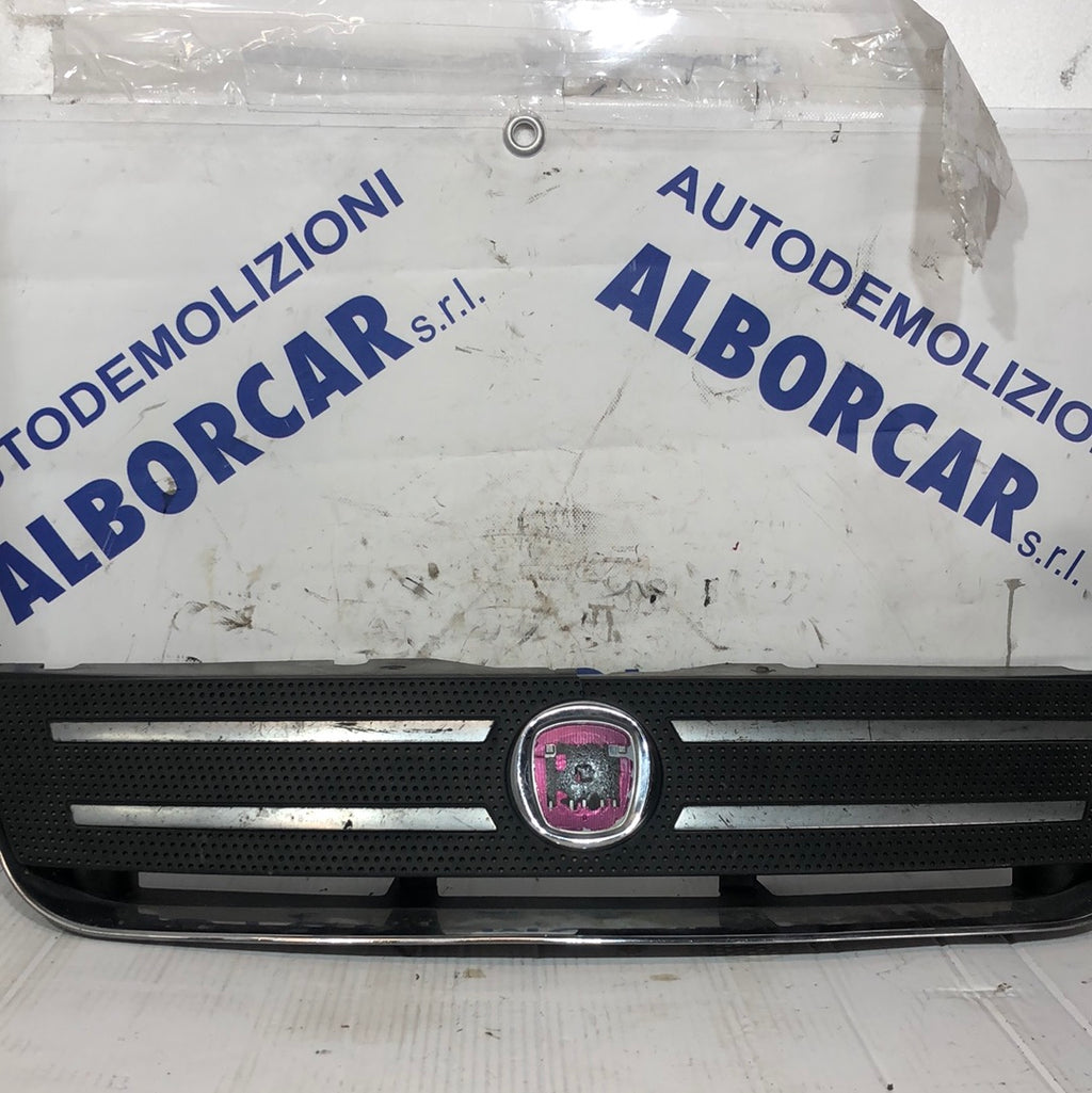 Parrilla delantera Fiat Multipla