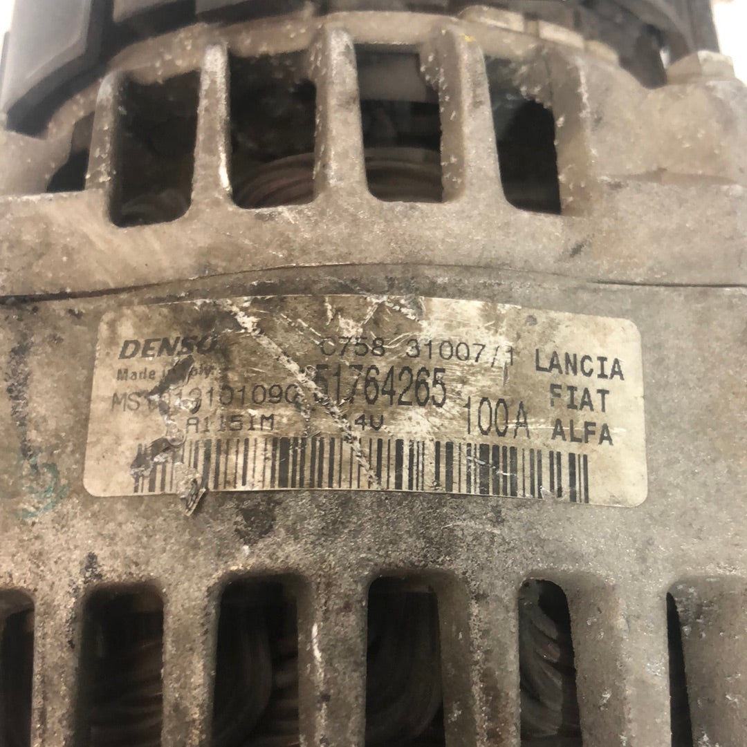 Alternatore alfa Romeo 159 cod: 51764265