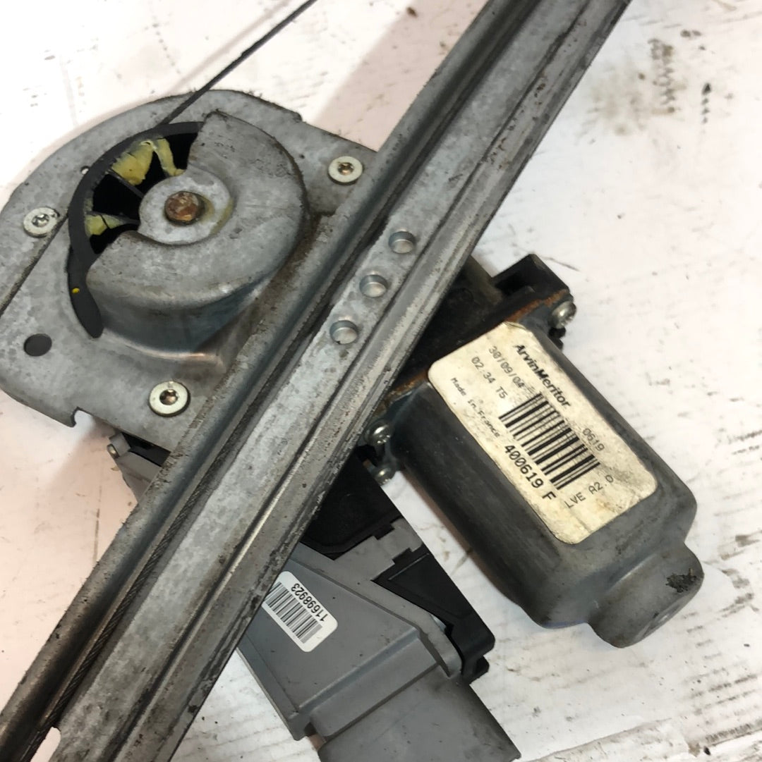 Front left window regulator Citroen C3