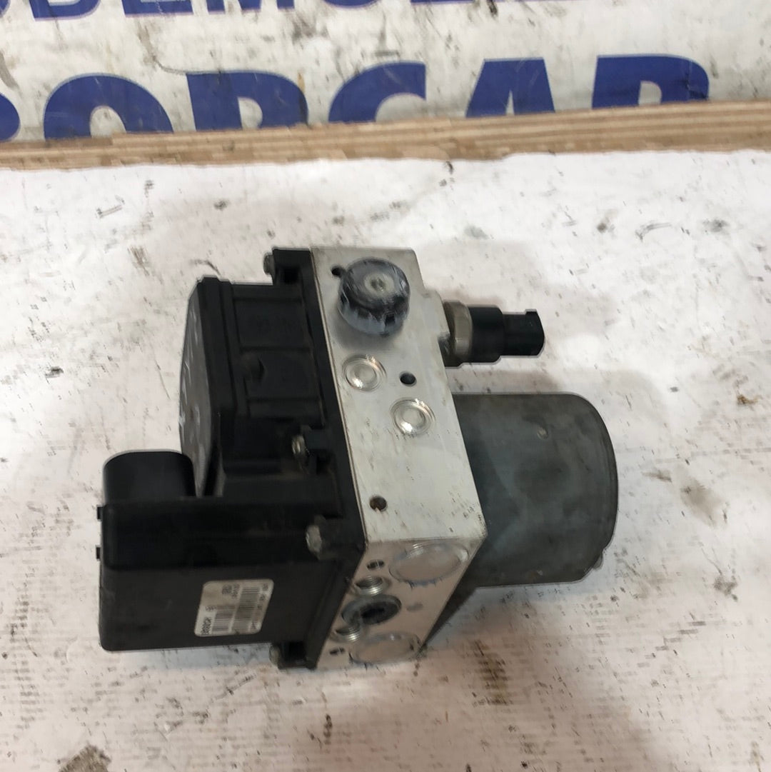 Pompa abs Jaguar x-type 2.2 D cod: 0265950104