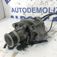 Carica l&#39;immagine nel visualizzatore di Gallery, Alternatore Hyundai Matrix 1.5 cod: 37300-27600
