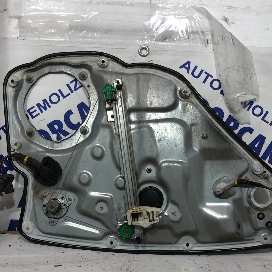 Alzavetro posteriore destro Fiat stilo