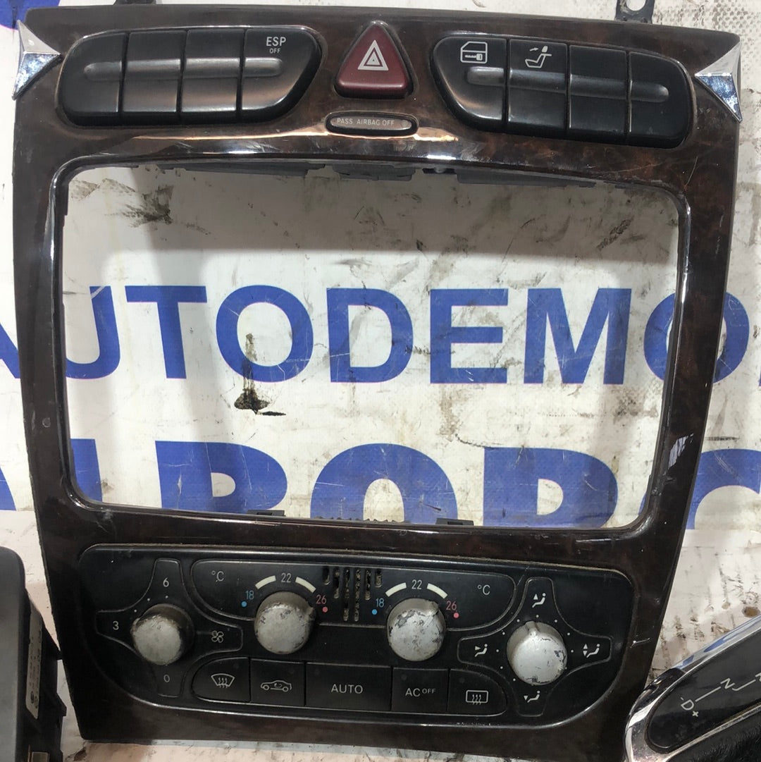 Kit completo accessori Mercedes c220