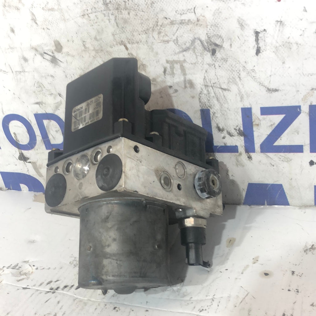 Pompa abs audi A4 cod: 0265950011