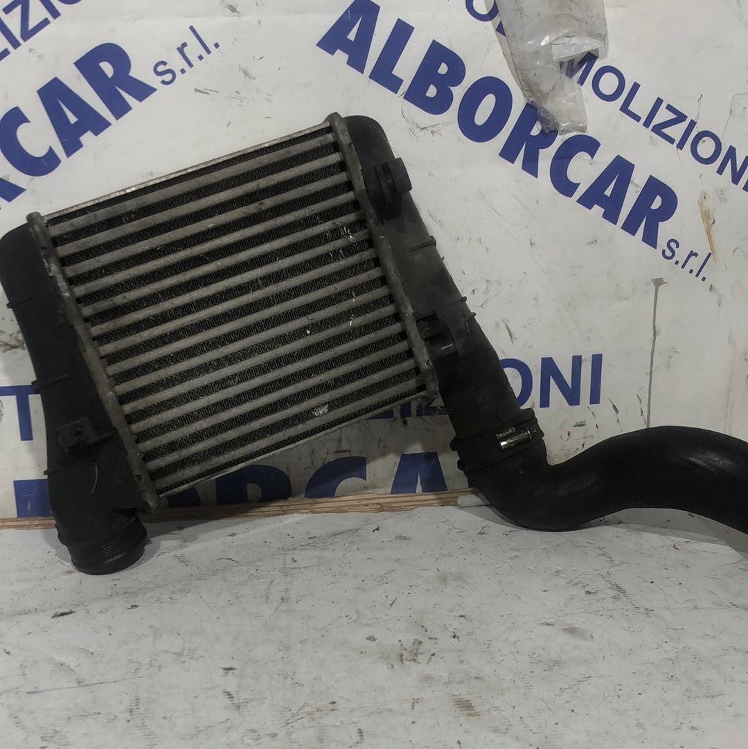 Radiatore intercooler audi A4 cod: 8E0145805S