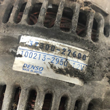 Carica l&#39;immagine nel visualizzatore di Gallery, Alternatore Hyundai Matrix 1.5 cod: 37300-27600
