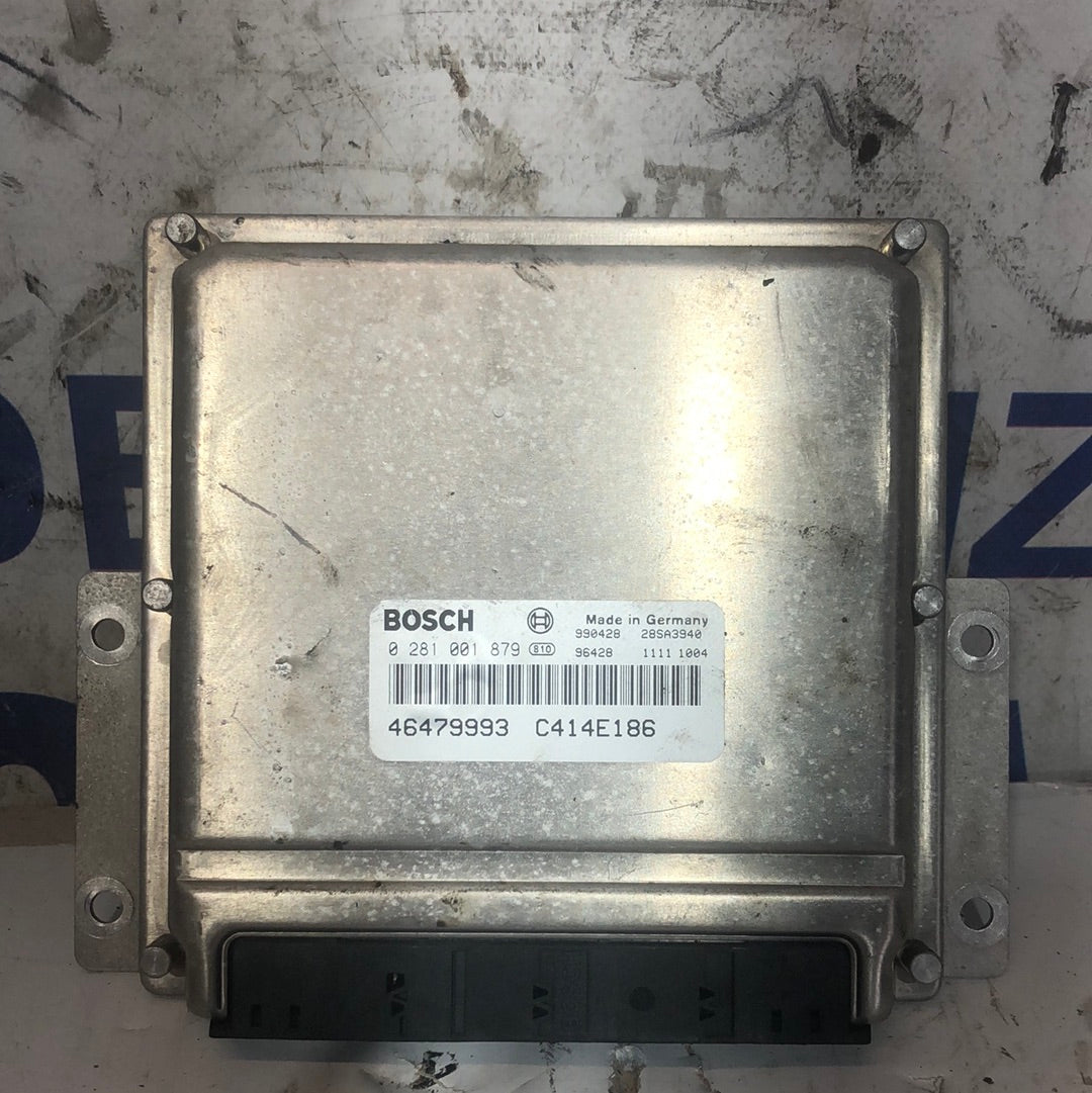 Unidad de control del motor Fiat Multipla 1.9 código: 0281001879