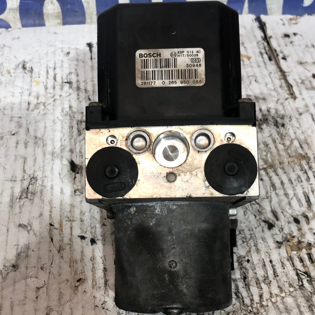 Pompa abs Volkswagen passat cod: 0265950055