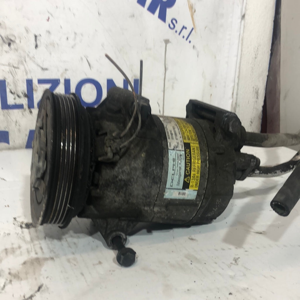 Compresor de aire acondicionado Renault Megane Scenic 1.9 cód: 8200309193