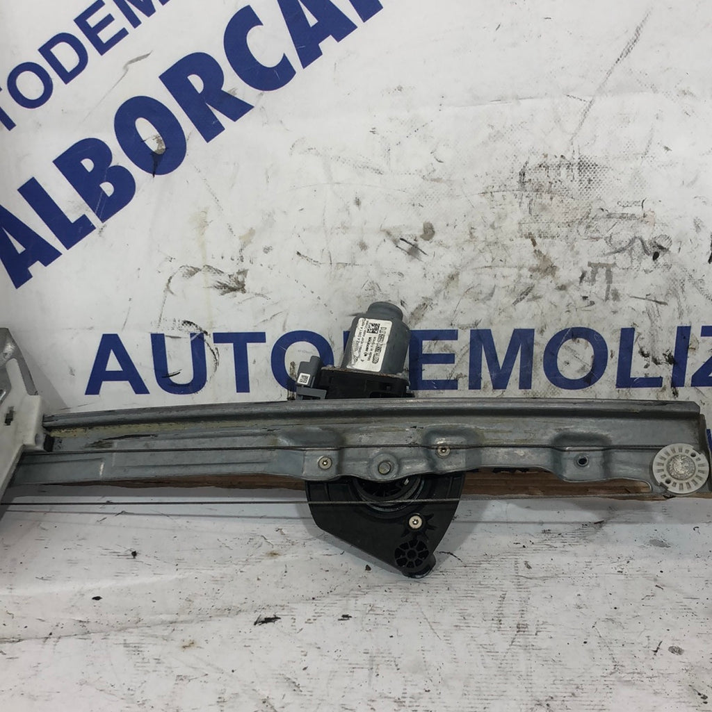 Alzavetro Citroen C4 2012 anteriore sinistro