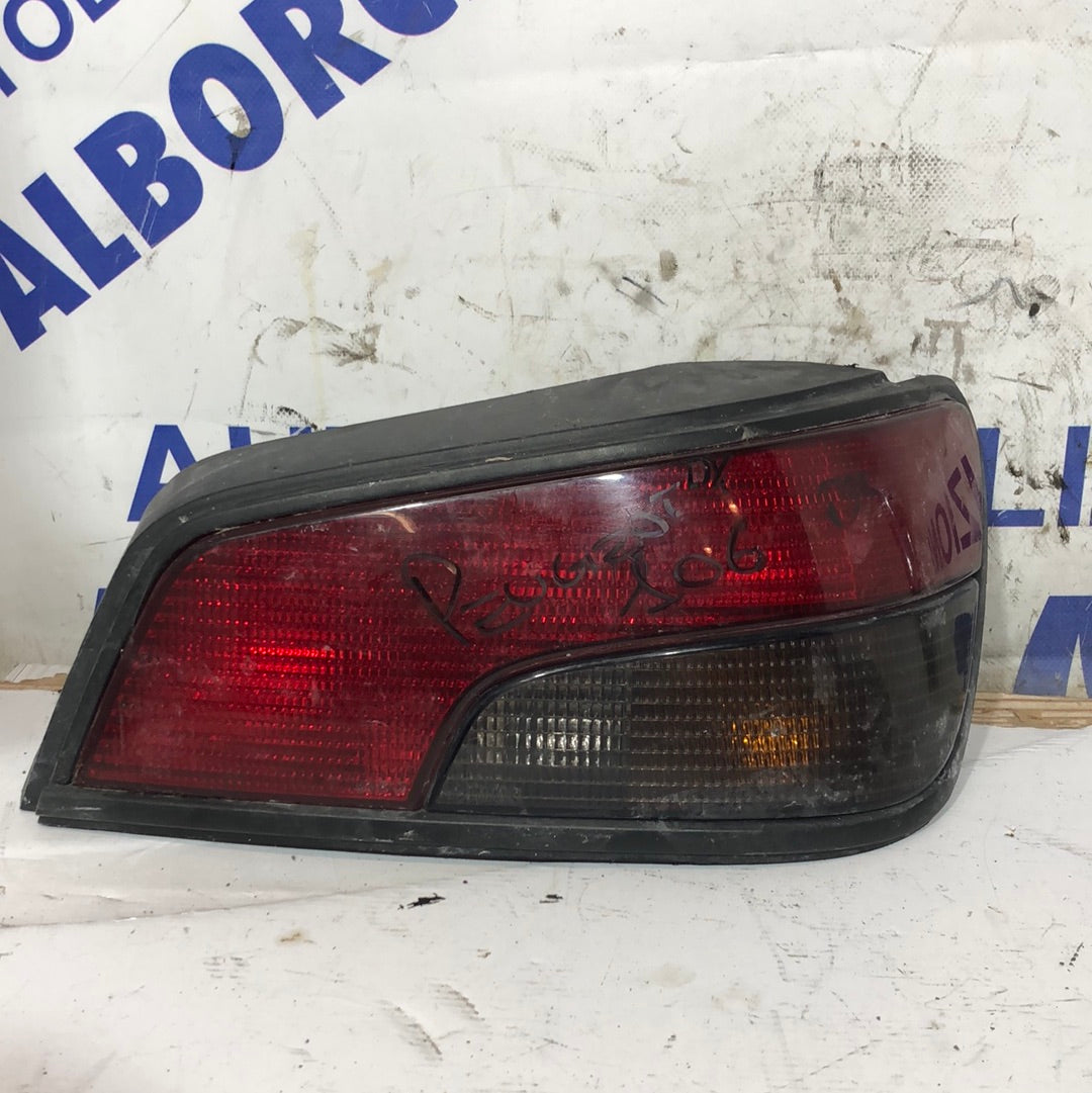 Peugeot 106 right taillight/brake light