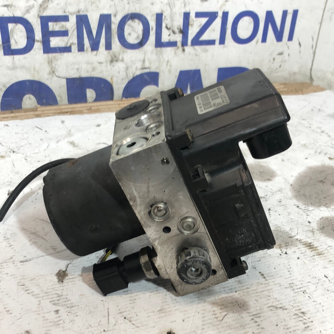 Pompa abs audi A4 1.9 cod: 0265950011