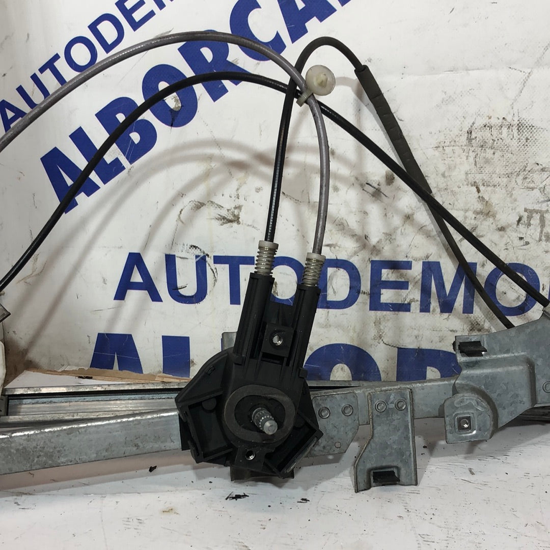 Front left manual window regulator Renault Kangoo