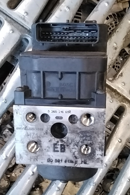 Centralina abs opel astra 1.7 cdti anno 2000 codice 0265216651