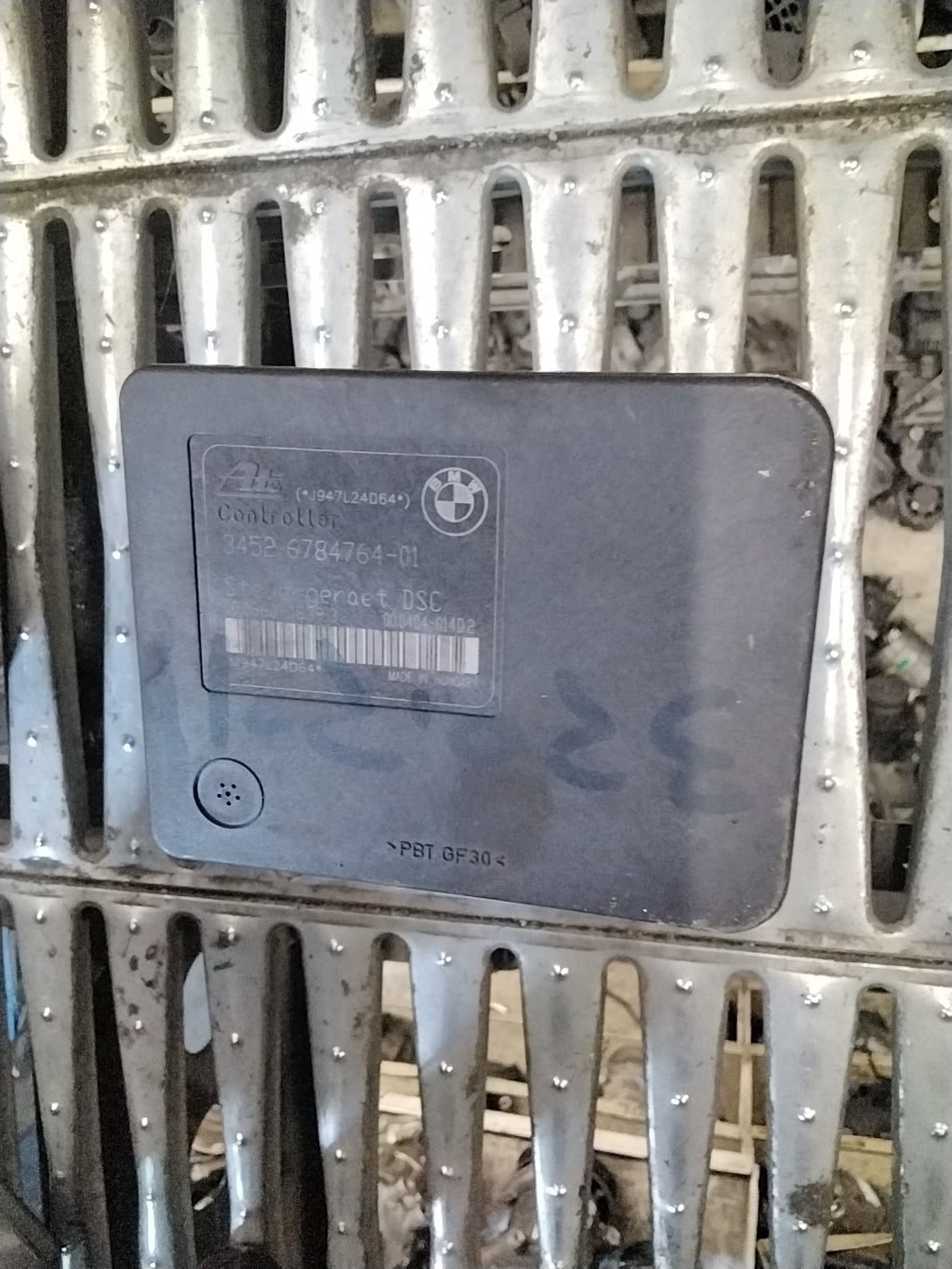 Pompa abs Bmw 320 anno 2011 codice 3452678476401
