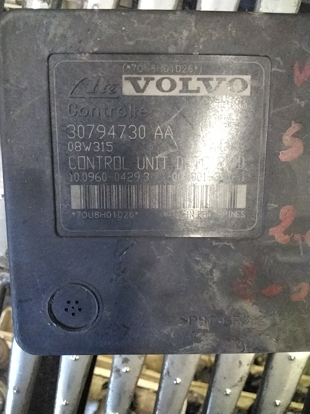 Bomba unidad de ABS Volvo S40 2.0 gasolina año 2008 código: 30794728