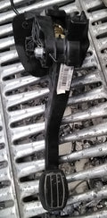 Pedale frizione peugeot 308 codice 9805746480