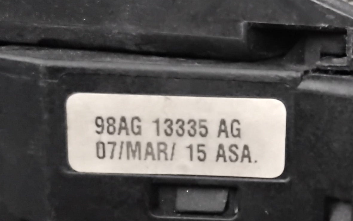 Devioluce ford focus codice 98AG13335AG
