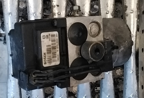 Pompa centralina abs audi a4 anno 2004 codice 0273004281