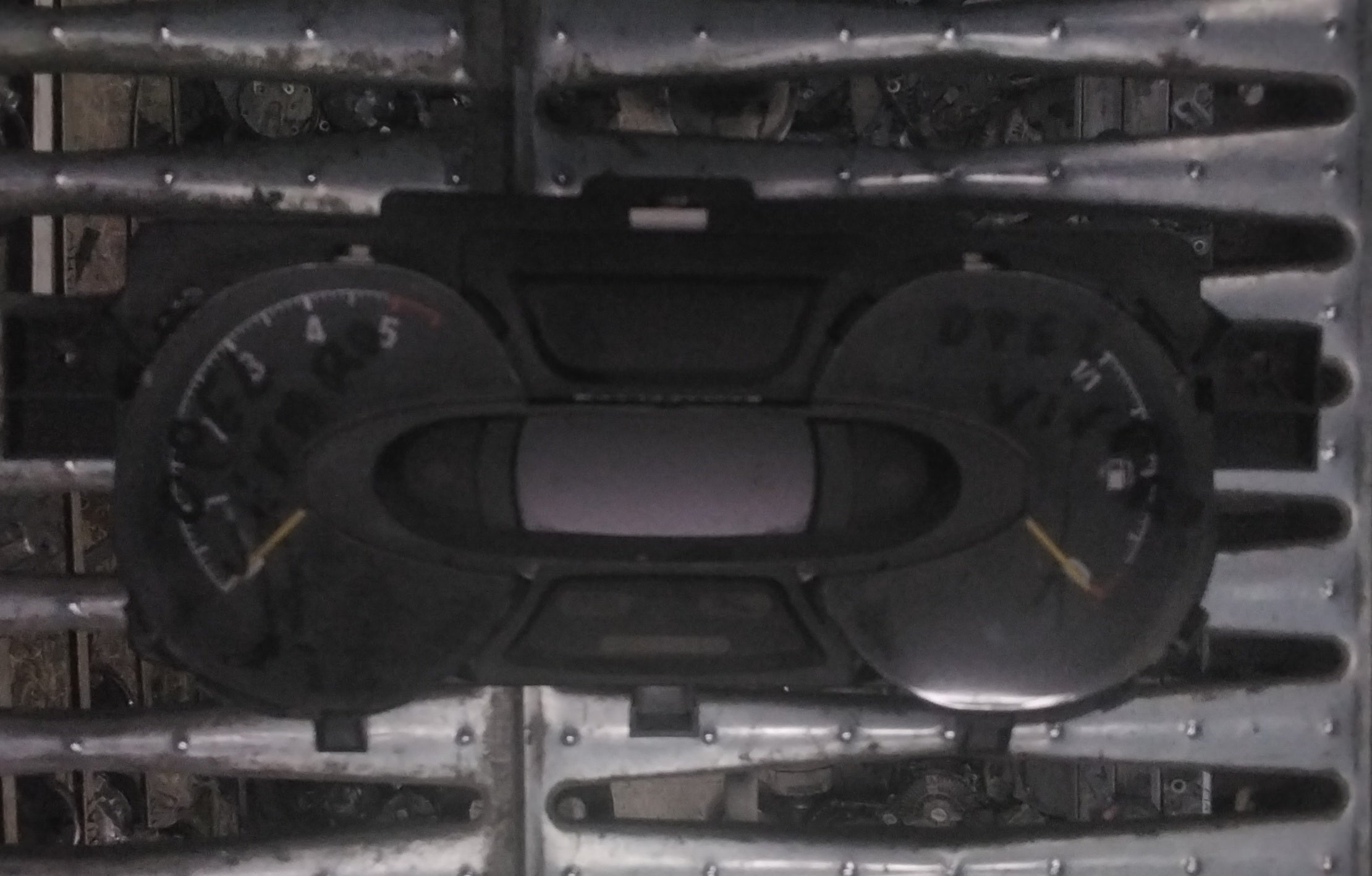 Quadro strumenti contachilometri opel Vivaro codice VPDRRF10849GF