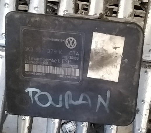 Pompa Centralina ABS volkswagen touran 2.0 tdi anno 2006 codice 1K0907379K